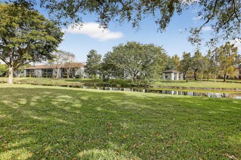 1032 NW 83 Avenue Plantation FL 33322