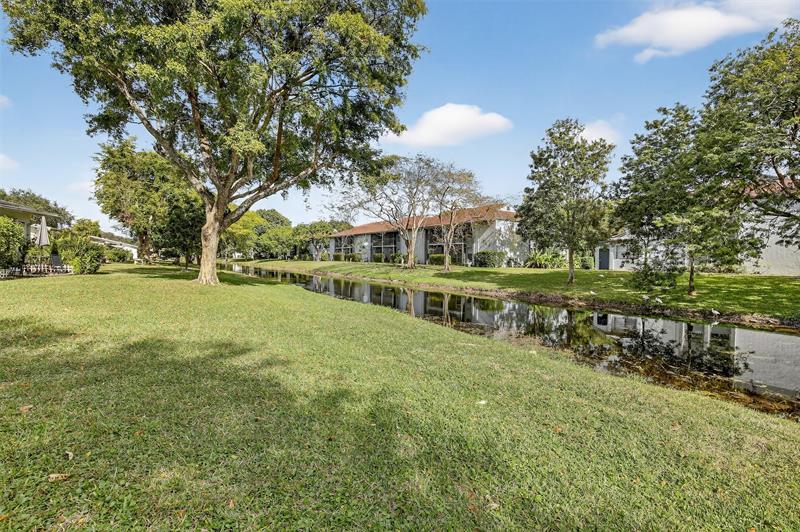 1032 NW 83 Avenue Plantation FL 33322