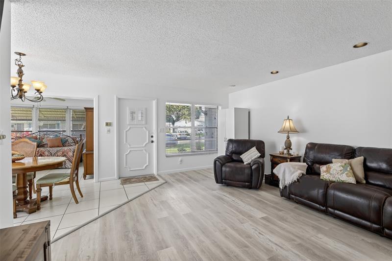 1032 NW 83 Avenue Plantation FL 33322