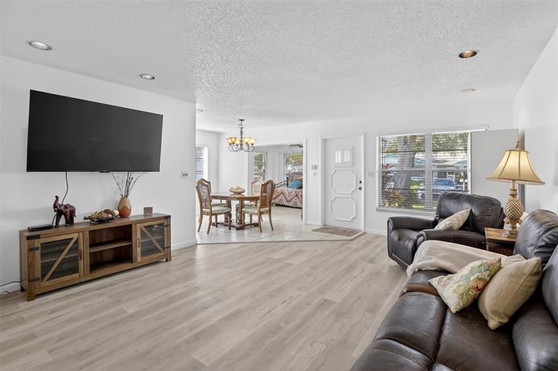 1032 NW 83 Avenue Plantation FL 33322