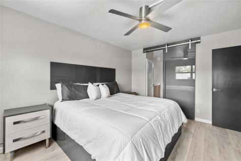 808 SE 7th Street Deerfield Beach FL 33441