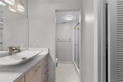 808 SE 7th Street Deerfield Beach FL 33441