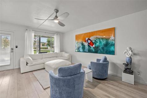 808 SE 7th Street Deerfield Beach FL 33441