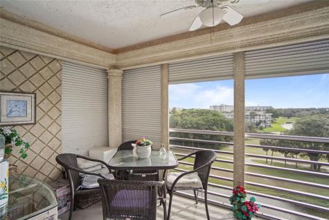 3510 Oaks Way Pompano Beach FL 33069