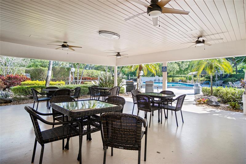 3510 Oaks Way Pompano Beach FL 33069