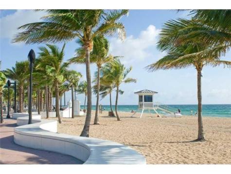 3510 Oaks Way Pompano Beach FL 33069