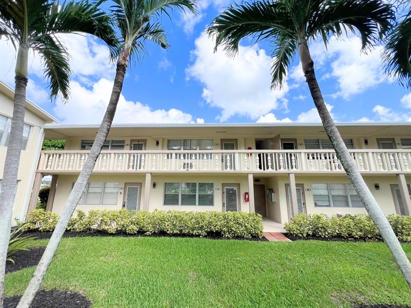 503 Tilford W Deerfield Beach FL 33442