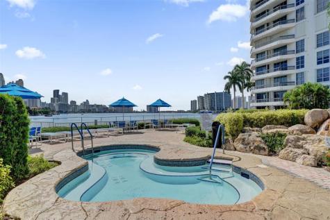 19101 NE 36th Court Aventura FL 33180