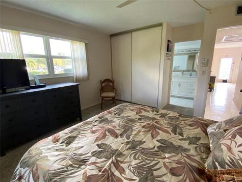 1060 Oakridge F Deerfield Beach FL 33442