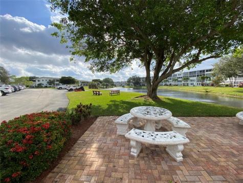 1060 Oakridge F Deerfield Beach FL 33442
