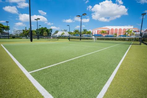 1060 Oakridge F Deerfield Beach FL 33442