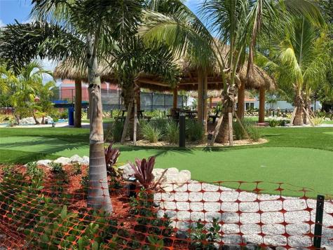 1060 Oakridge F Deerfield Beach FL 33442