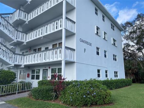 1060 Oakridge F Deerfield Beach FL 33442