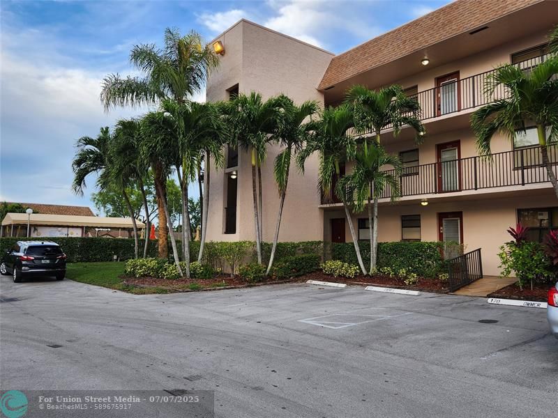 10180 NW 30th Court Sunrise FL 33322