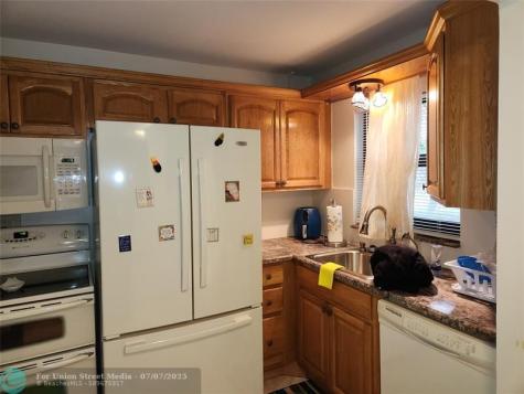 10180 NW 30th Court Sunrise FL 33322