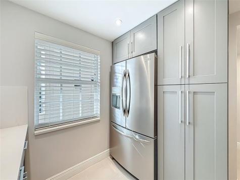 545 Oaks Lane Pompano Beach FL 33069