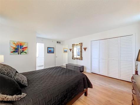 545 Oaks Lane Pompano Beach FL 33069