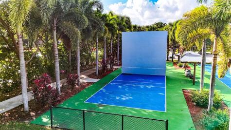 545 Oaks Lane Pompano Beach FL 33069