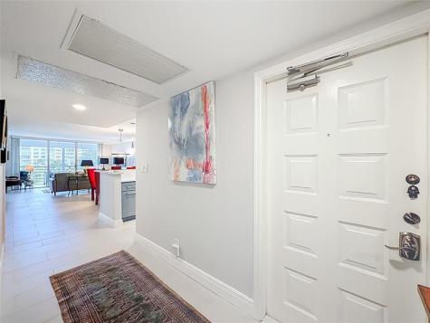 545 Oaks Lane Pompano Beach FL 33069