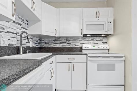 751 Pine Drive Pompano Beach FL 33060
