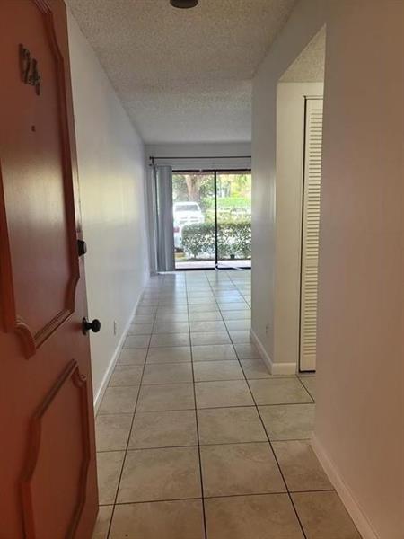 2949 Riverside Drive Coral Springs FL 33065