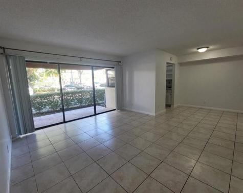 2949 Riverside Drive Coral Springs FL 33065