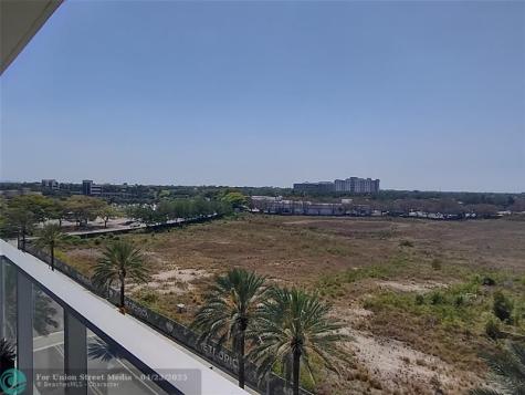 2000 Metropica Sunrise FL 33323
