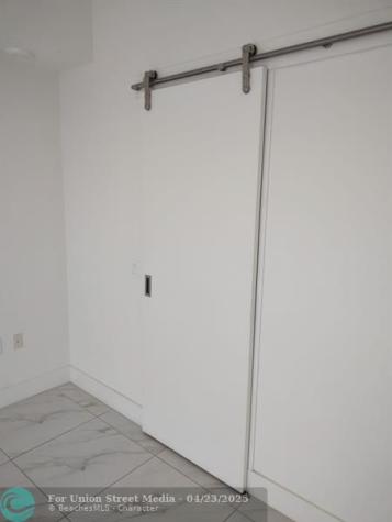 2000 Metropica Sunrise FL 33323