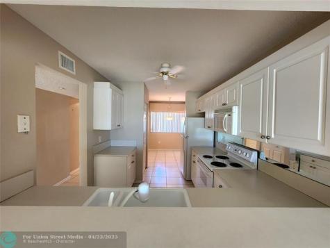 7763 Southampton Terrace Tamarac FL 33321