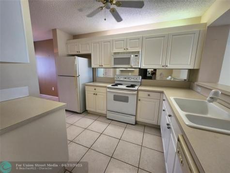 7763 Southampton Terrace Tamarac FL 33321