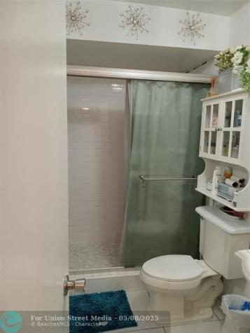 Lauderdale Lakes FL 33313