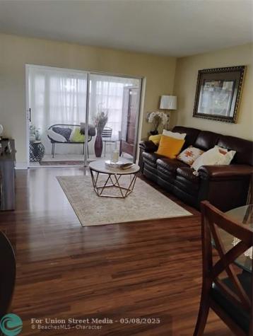 Lauderdale Lakes FL 33313