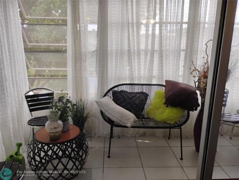 Lauderdale Lakes FL 33313