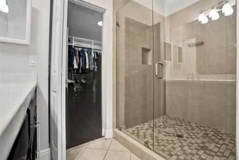 2987 St John Drive Cooper City FL 33024