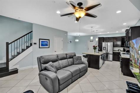 2987 St John Drive Cooper City FL 33024