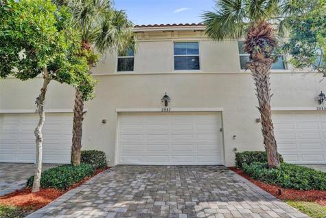 2987 St John Drive Cooper City FL 33024