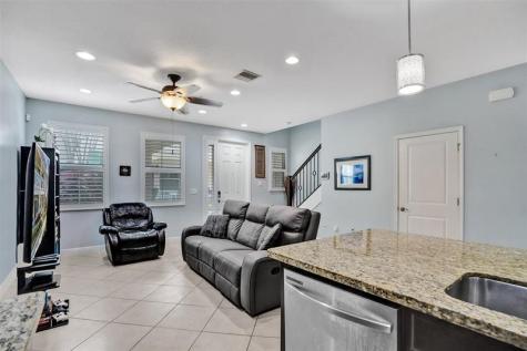 2987 St John Drive Cooper City FL 33024