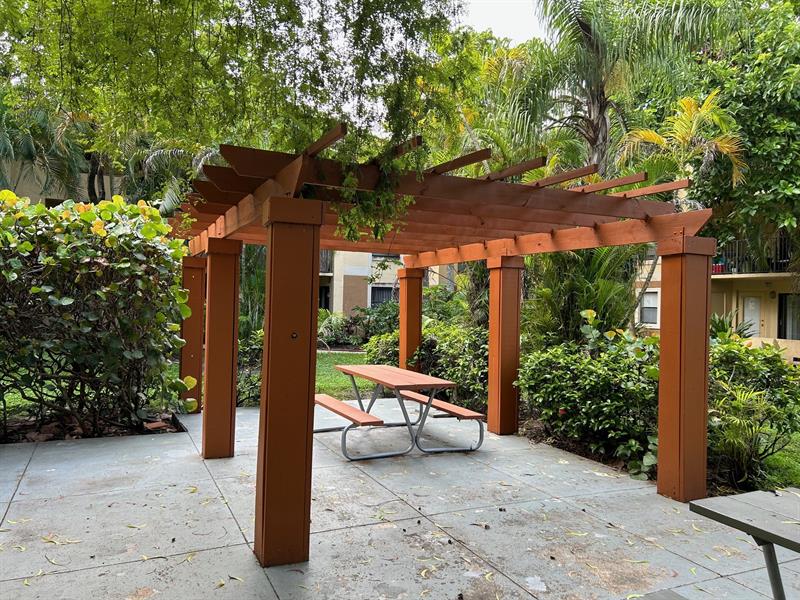 9999 Summerbreeze Drive Sunrise FL 33322