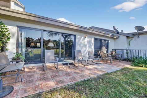 479 Deer Creek Wildwood Lane E Deerfield Beach FL 33442