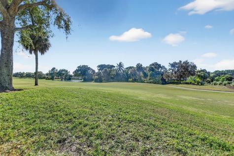 479 Deer Creek Wildwood Lane E Deerfield Beach FL 33442