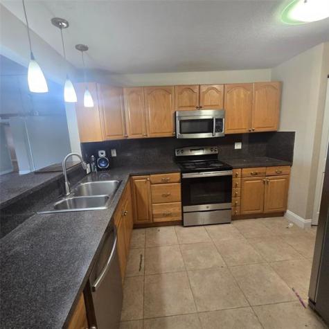 2850 Forest Hills Boulevard Coral Springs FL 33065
