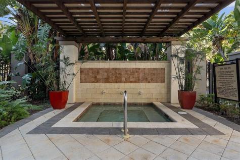 2401 NE 65th Street Fort Lauderdale FL 33308