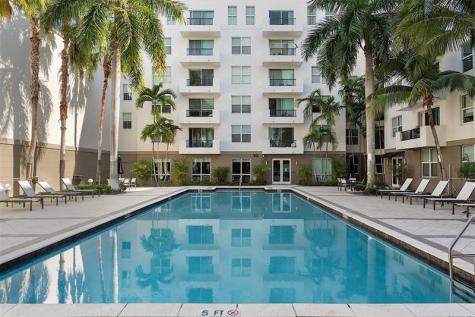 2401 NE 65th Street Fort Lauderdale FL 33308