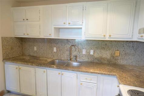 2821 Somerset Drive Lauderdale Lakes FL 33311