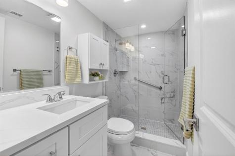 427 Pine Glen Lane Greenacres FL 33463