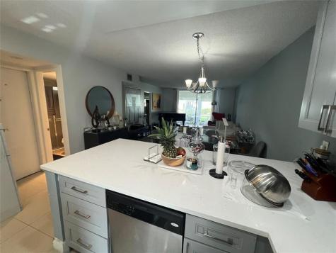 1040 SE 4th Avenue Deerfield Beach FL 33441