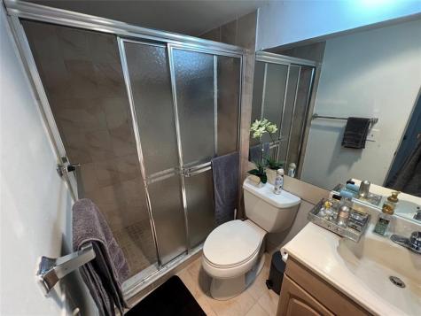 1040 SE 4th Avenue Deerfield Beach FL 33441