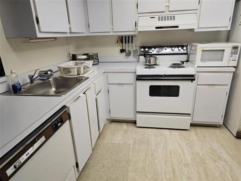 5570 NW 44th Street Lauderhill FL 33319