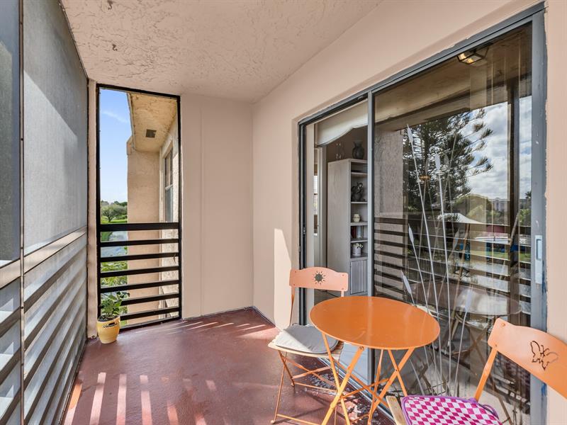 2764 NW 104th Avenue Sunrise FL 33322