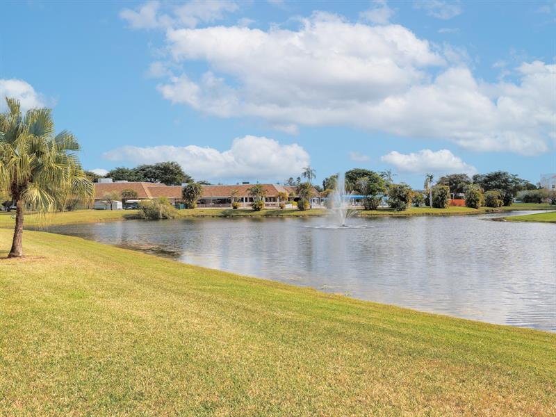 2764 NW 104th Avenue Sunrise FL 33322